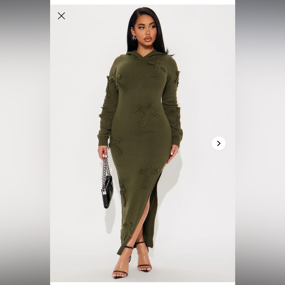 Alix Hooded sweater maxi dress